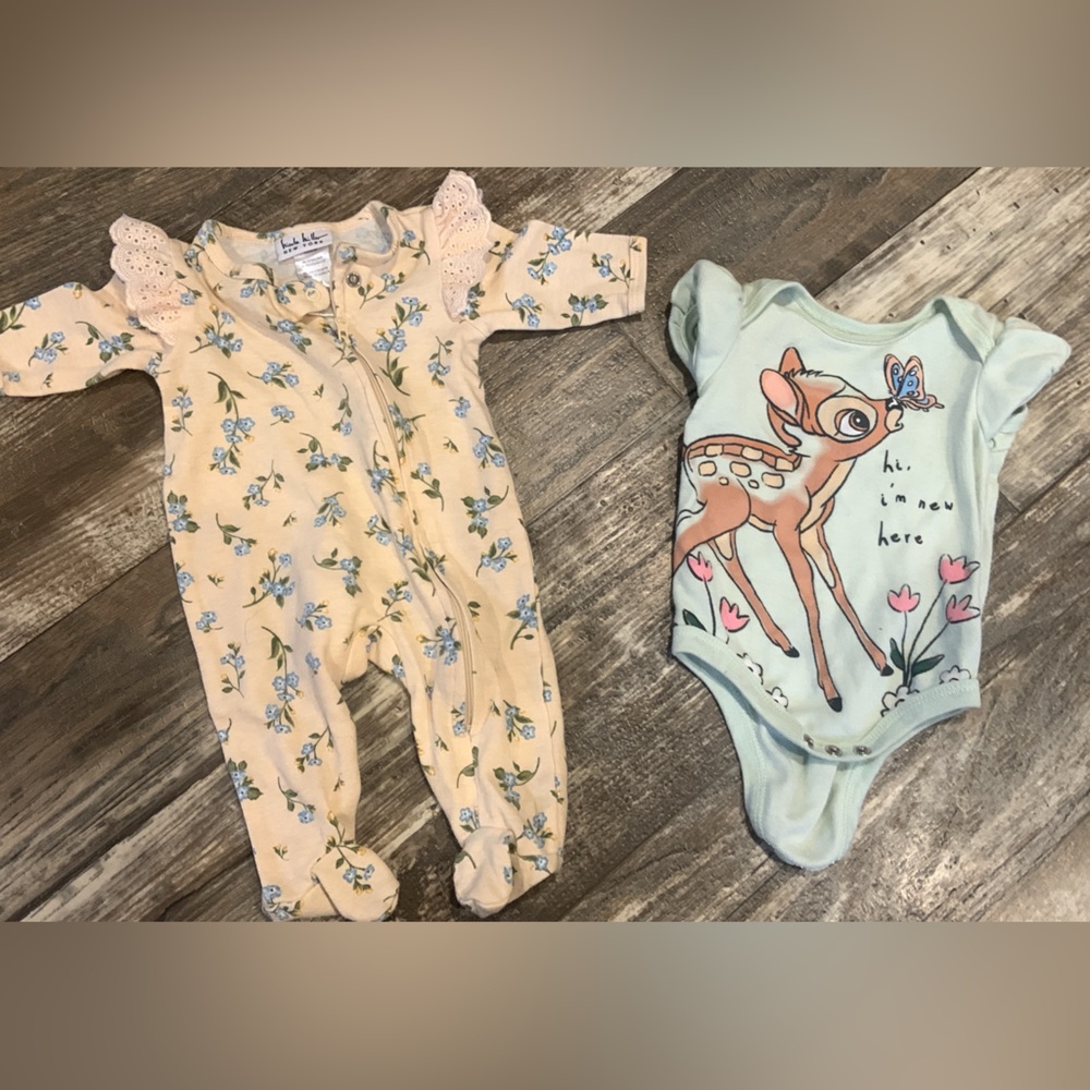 Baby clothes 0-3 months